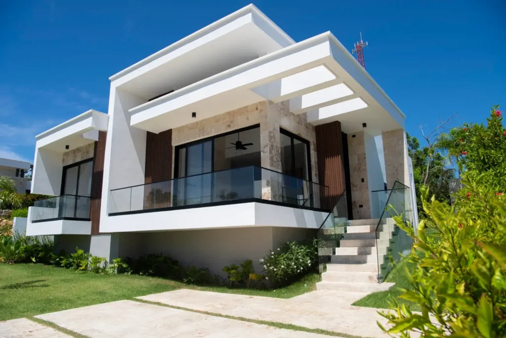 Remax Atlantis - 15012014 SS2 0780 scaled 1 1