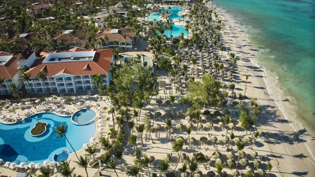 Remax Atlantis - Invierte en tu Sueño Caribeño: Apartamento en Punta Cana 1 Remax Atlantis - bahiaprincipecentral jpg