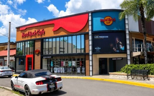 Remax Atlantis - HARD ROCK SOSÚA: Estilo, Calidad y Personalidad en el Corazón de la Costa Norte 15 Remax Atlantis - image 1